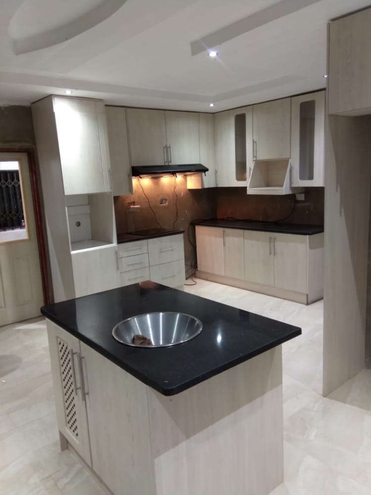 Kitchen 1